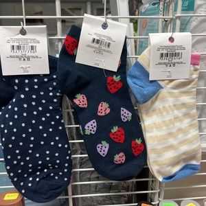 New Loft Ankle Socks - (3) Pairs - Fun Prints